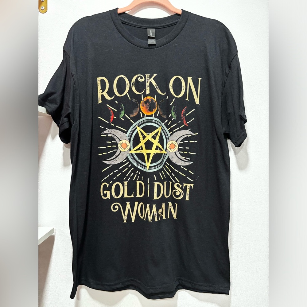 Black Gildan Tshirt with moon and stars and “rock on gold dust woman” on front